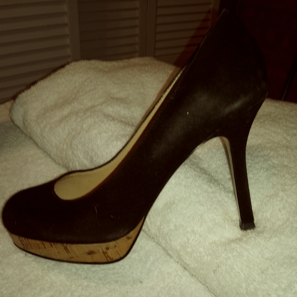 Shoes - Picture 3 of 3